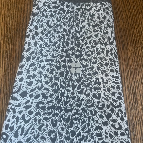 Sweaty Betty power workout leggings L leopard - Picture 4 of 6